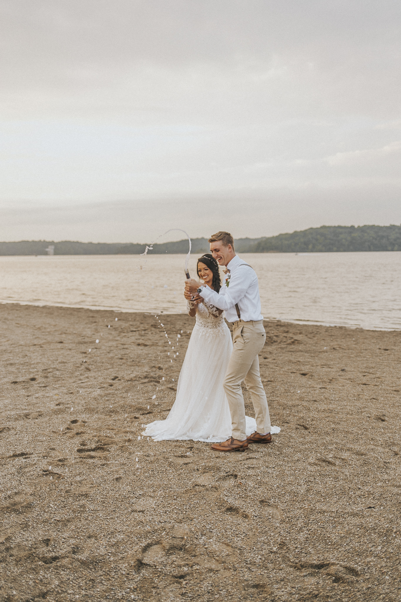  East Fork Lake Boho Elopement by Bare Moments Photography // cincinnati wedding photography 