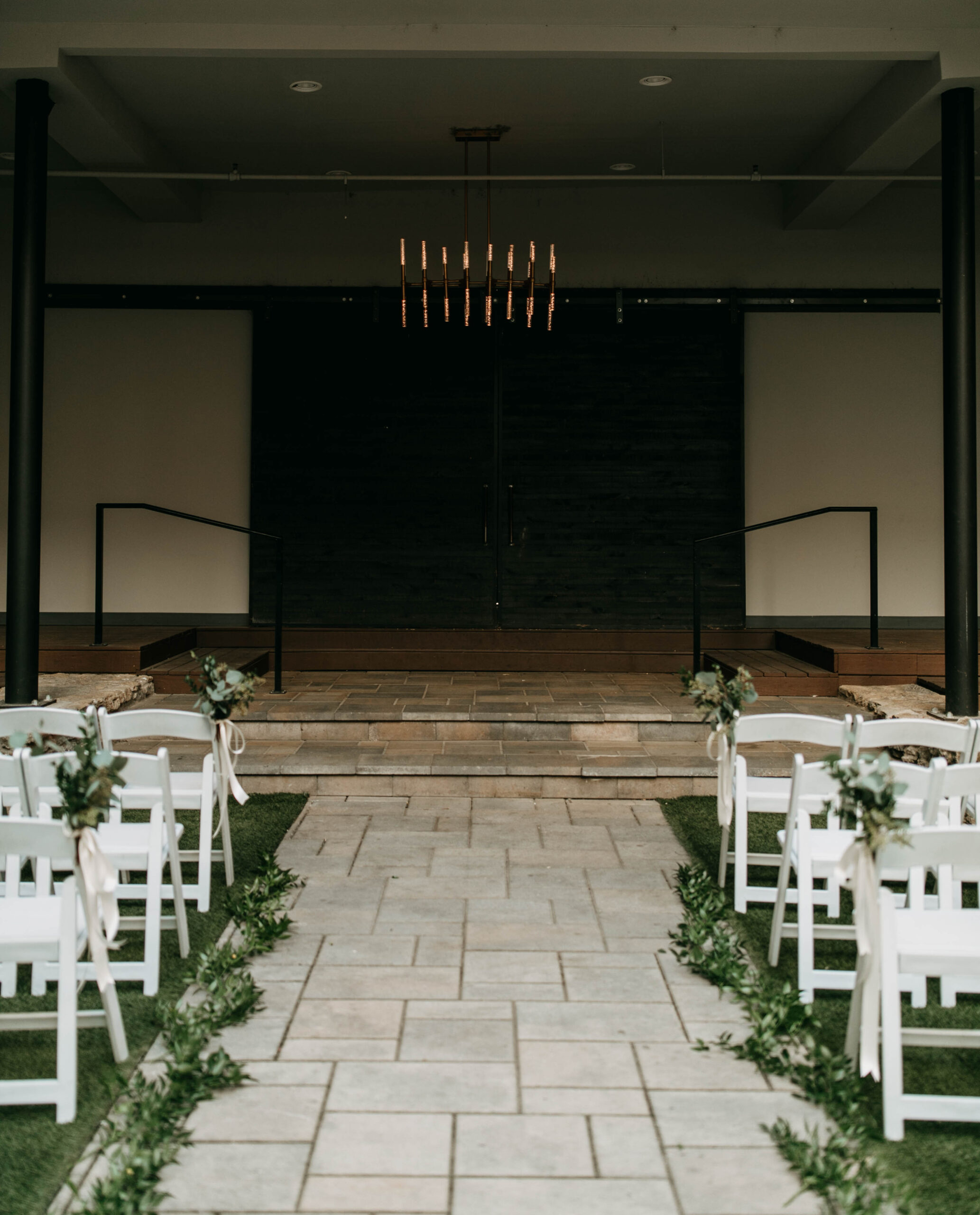 The courtyard ceremony space at Hotel Covington.