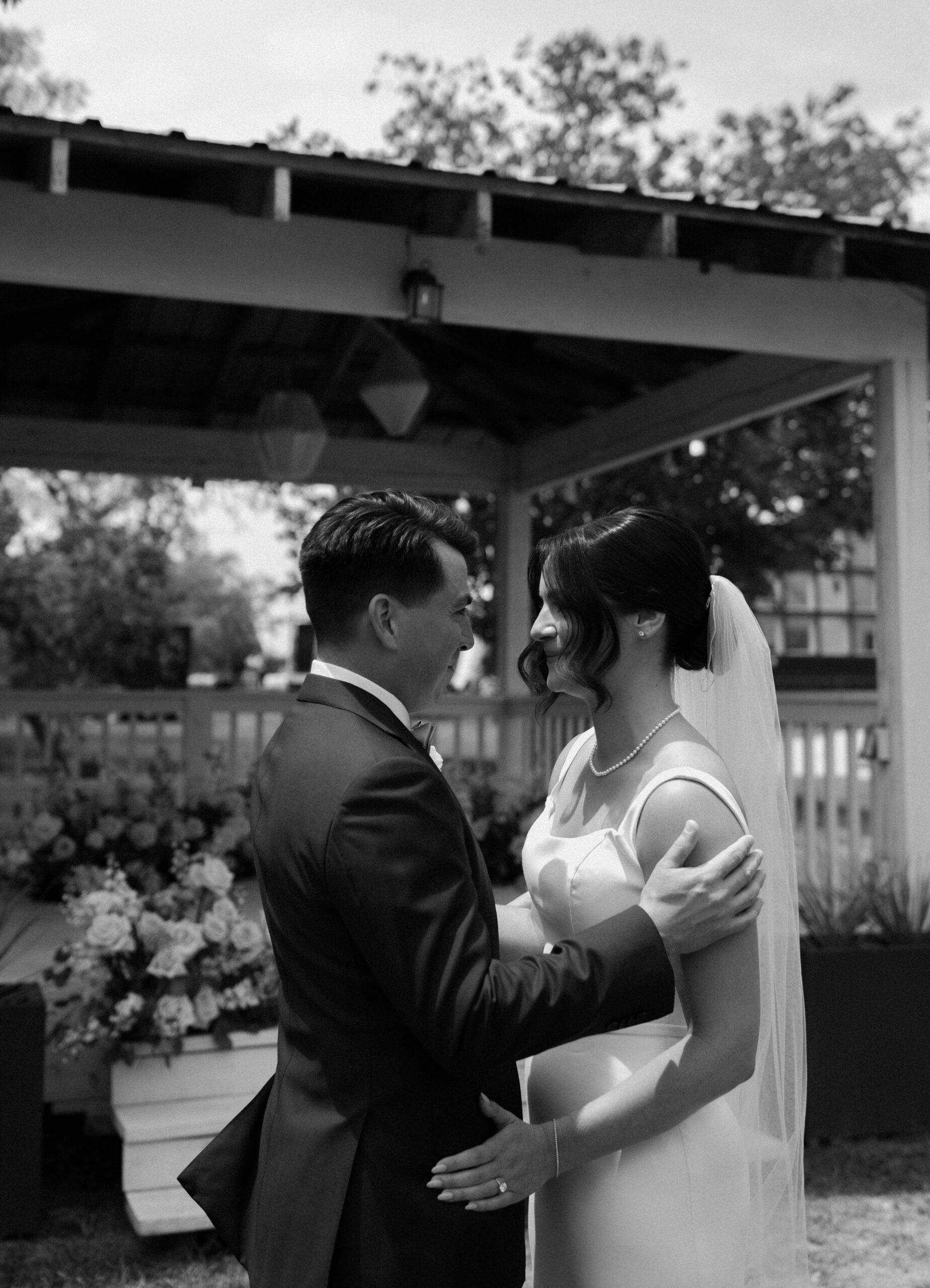 Black and white photograph of a couple getting married in Austin Texas. 