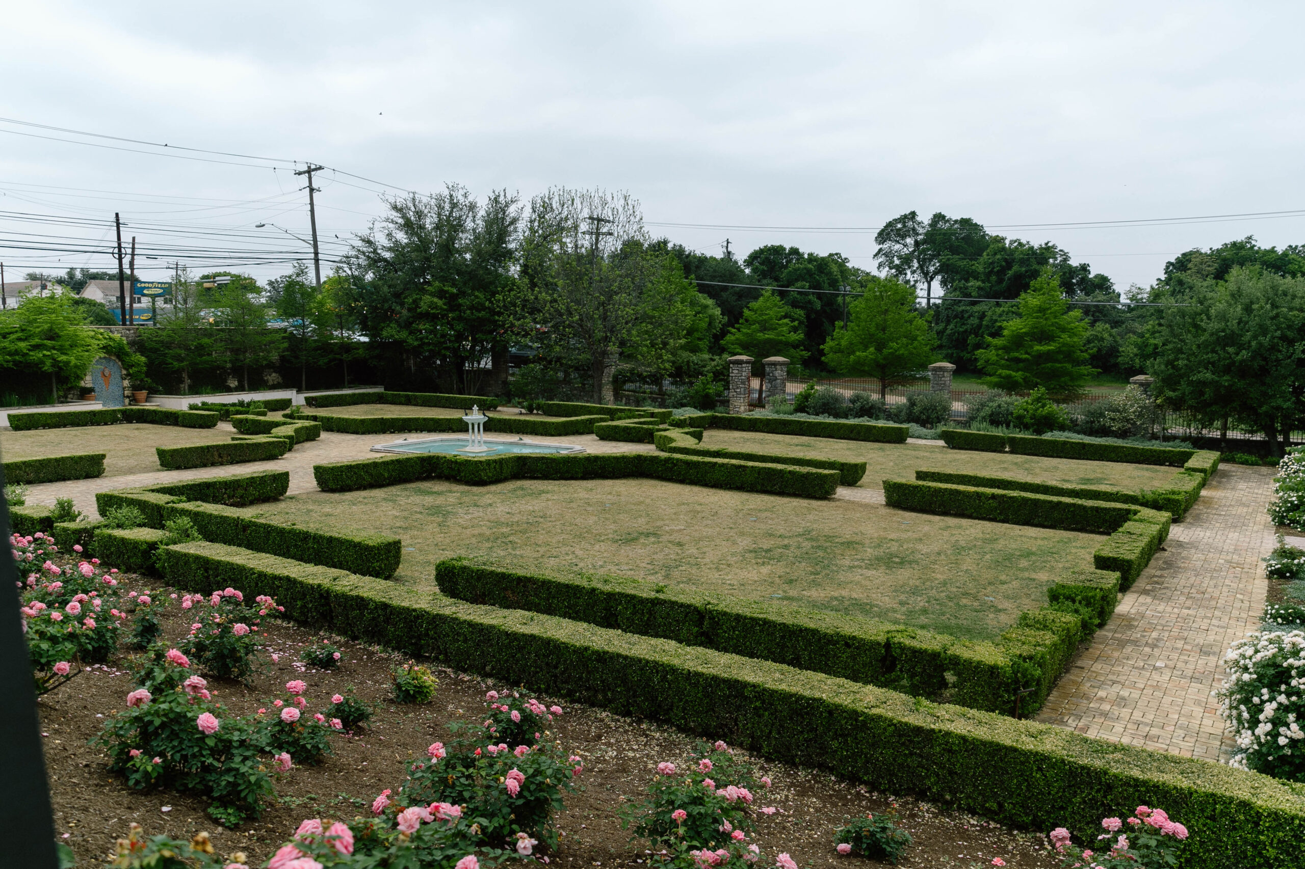 The Commodore Perry Gardens